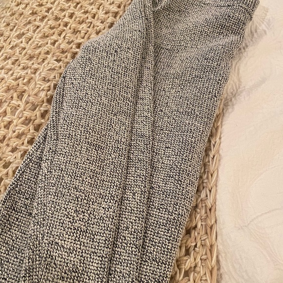 LOFT sweater - Picture 2 of 5